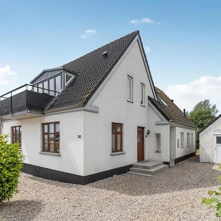 Cozy In Rudkobing With Kitchen Spodsbjerg